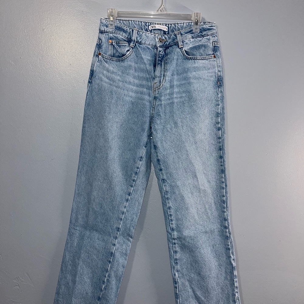 Zara Women's Light Blue Straight Leg Jeans